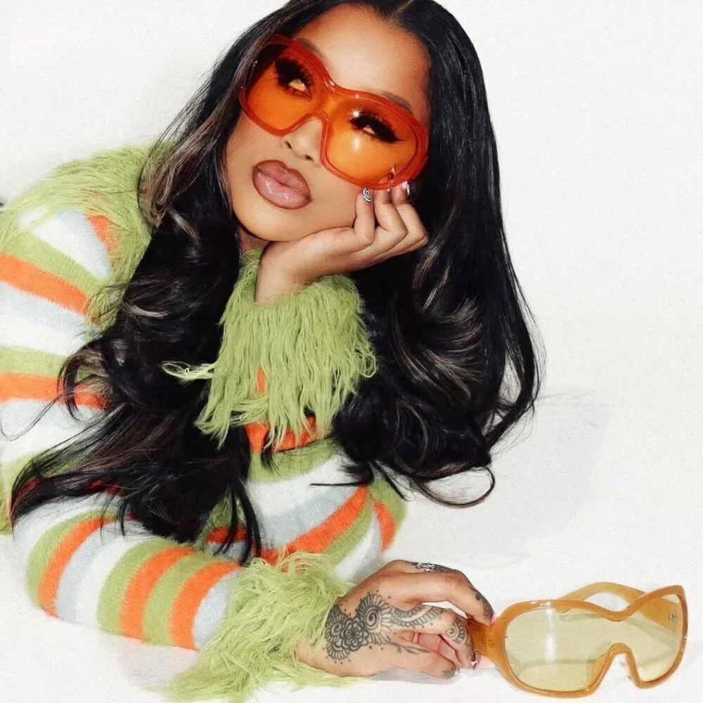 Oversized Trendy Wrap Around Sunglasses for Women Men - Cool Concert shades 2000 - Picture 6 of 9